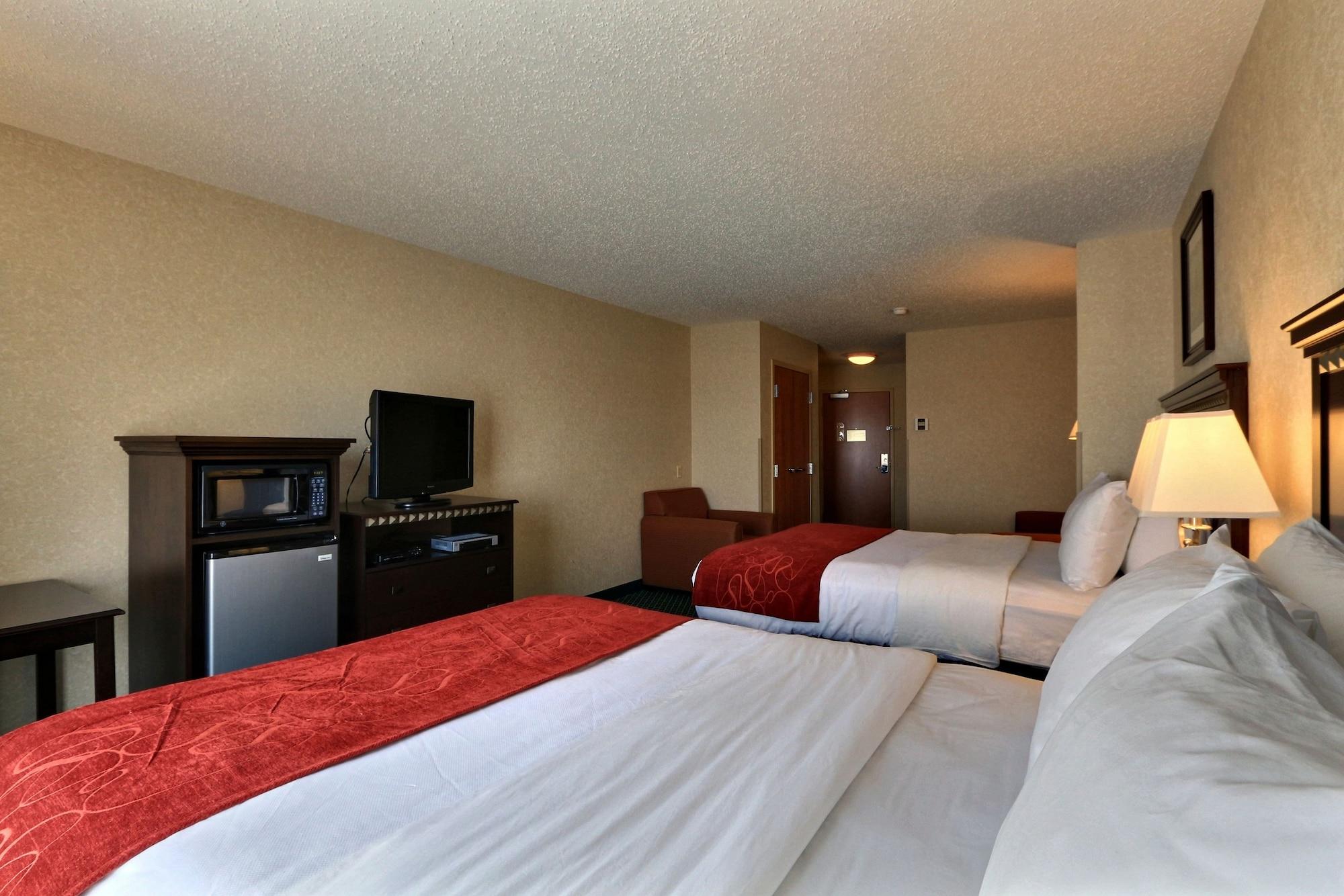 Comfort Suites Canton - Detroit Bagian luar foto