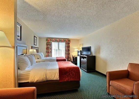 Comfort Suites Canton - Detroit Bagian luar foto